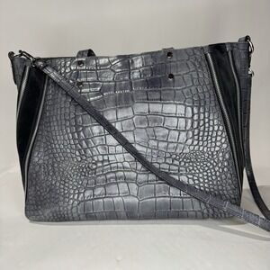 Claudia Firenze gray crocodile embossed genuine leather handbag. Made In Italy.